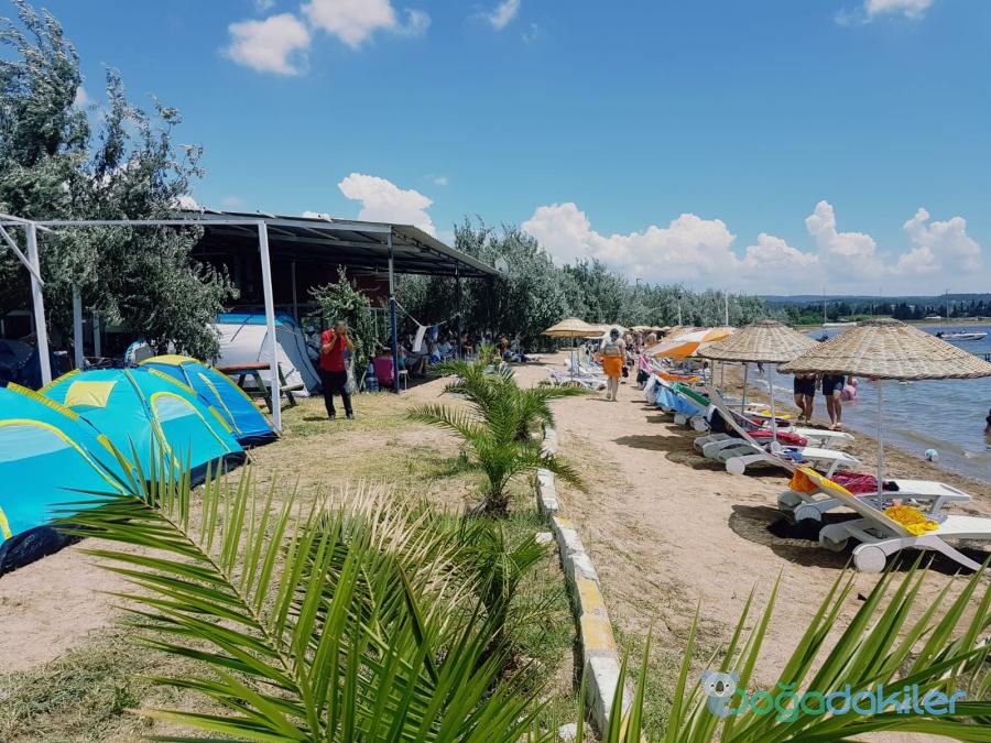İzmir Kamp Alanları - Nuri'nin Yeri